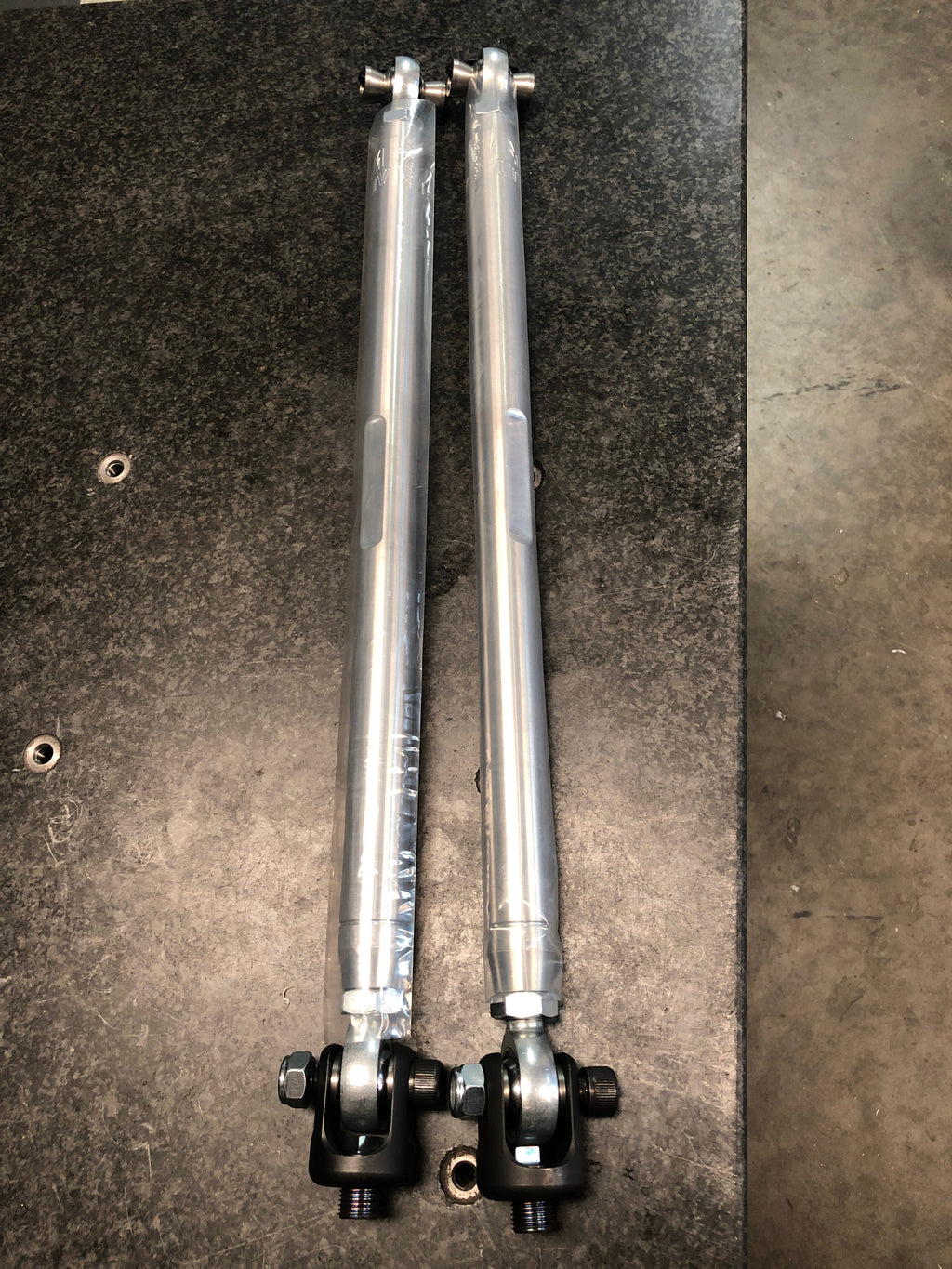 CAN-AM MAVERICK X3 Steering Tie Rods / 2017+RS (72In Heim)