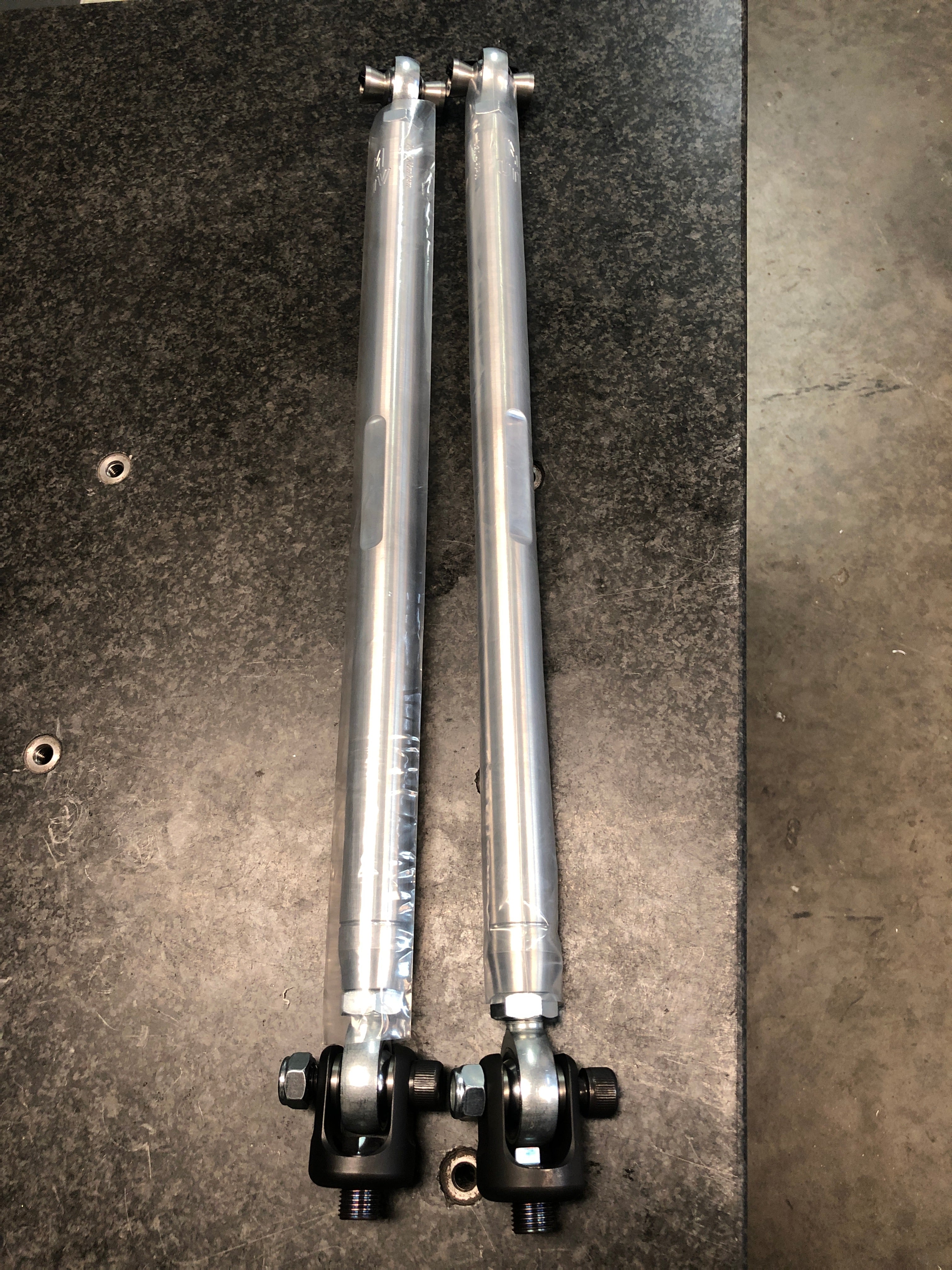 CAN-AM MAVERICK X3 Steering Tie Rods / 2017+RS (72In Heim)