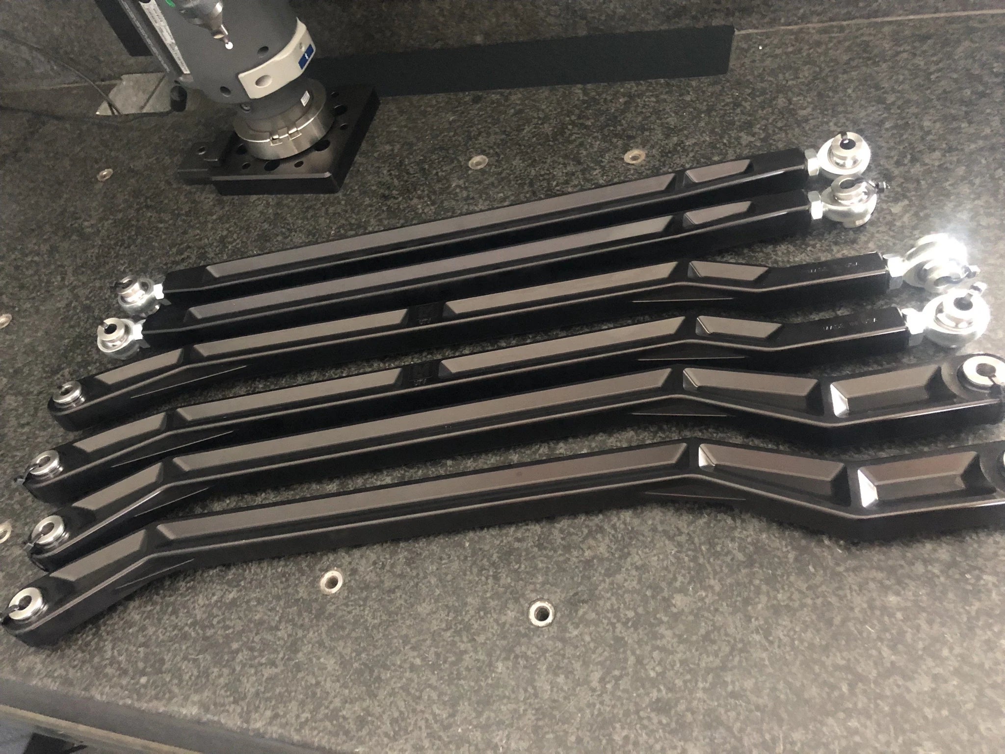 LM UTV Can-Am Maverick X3 High Clearance Radius Rods (72in / 6 pc)
